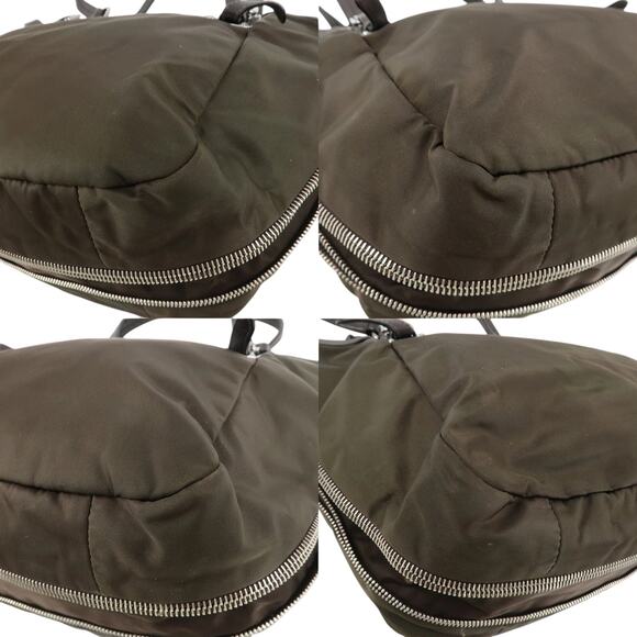 💎✨BEAUTIFUL✨💎Authentic PRADA Logo Nylon Tote Bag - Picture 4 of 8